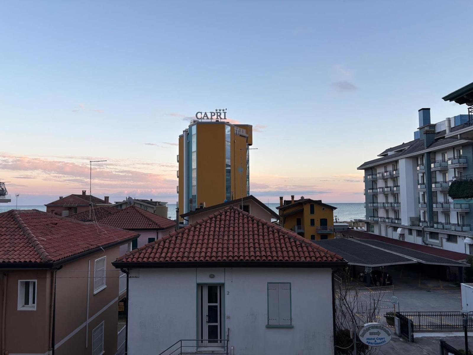 Appartamento App4rent - Mimosa - 3 Family - Parking, Wifi, Near The Lido di Jesolo