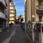 Appartamento App4rent - Mimosa - 3 Family - Parking, Wifi, Near The Lido di Jesolo