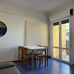 App4rent - Mimosa - 3 Family - Parking, Wifi, Near The Appartamento