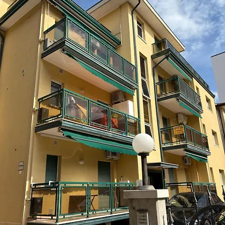 App4rent - Mimosa Family - Parking, Wifi, Near The Apartment *