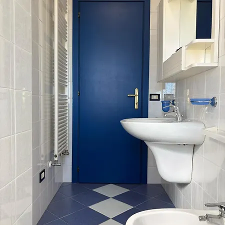 Apartment App4rent - Mimosa Family - Parking, Wifi, Near The