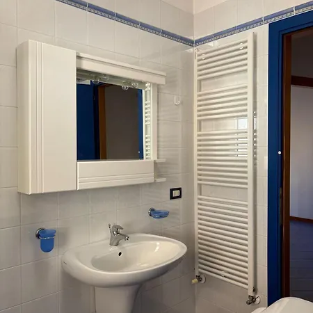 Apartment App4rent - Mimosa Family - Parking, Wifi, Near The Lido di Jesolo