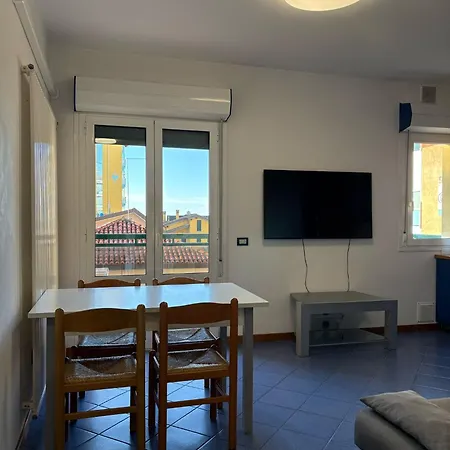 App4rent - Mimosa Family - Parking, Wifi, Near The Lido di Jesolo
